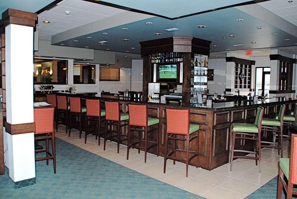 Hotel Doubletree By Hilton Fayetteville
