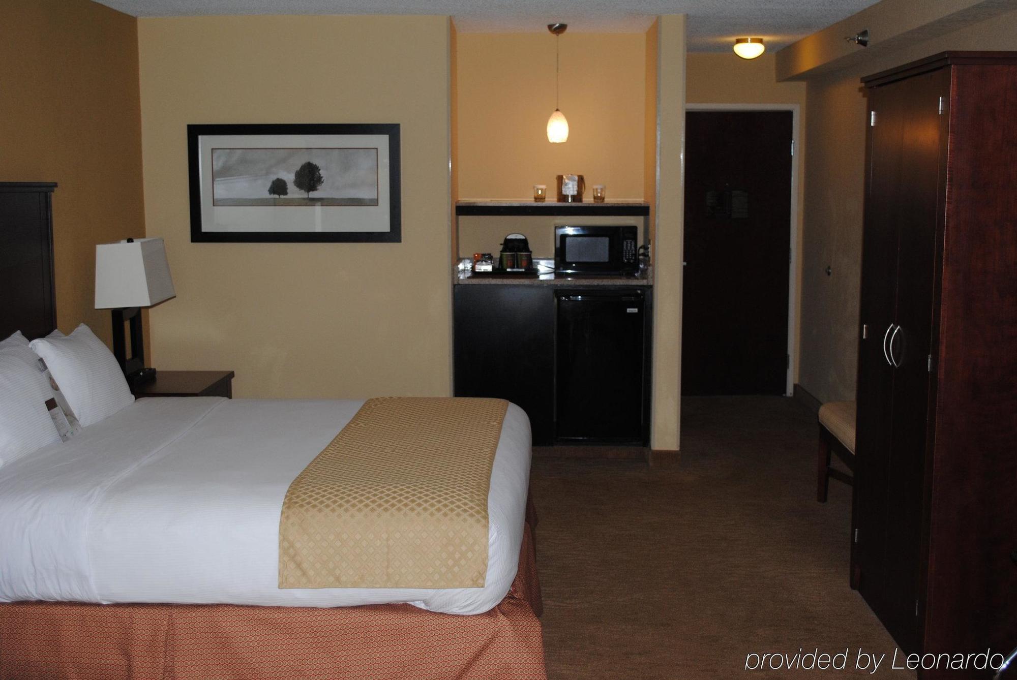 Doubletree By Hilton Hotel Fayetteville